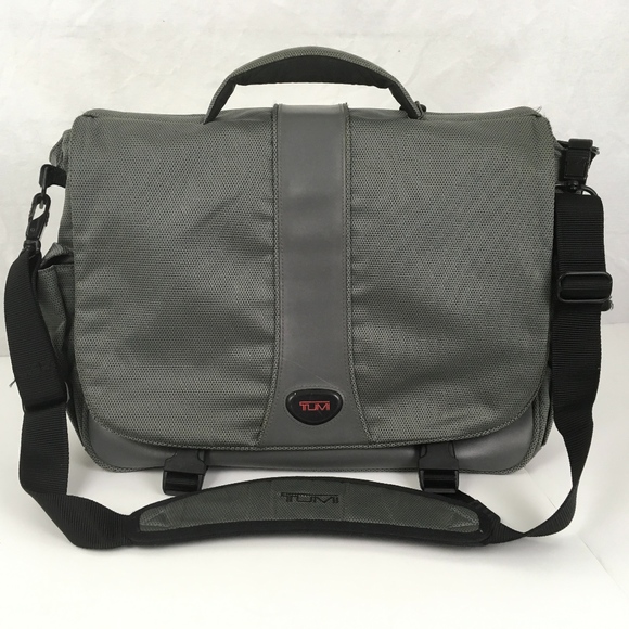 tumi laptop messenger bag
